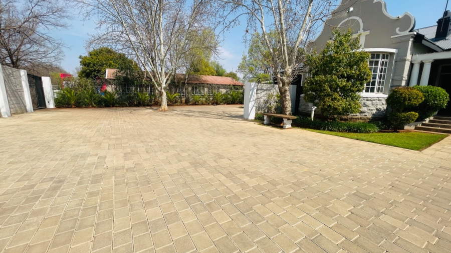  Bedroom Property for Sale in Potchefstroom North North West